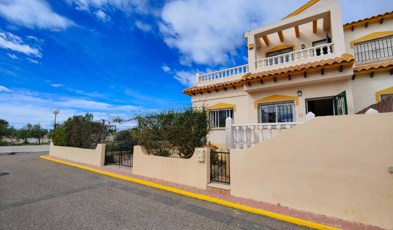 Resale - Town House - Orihuela Costa - La Florida