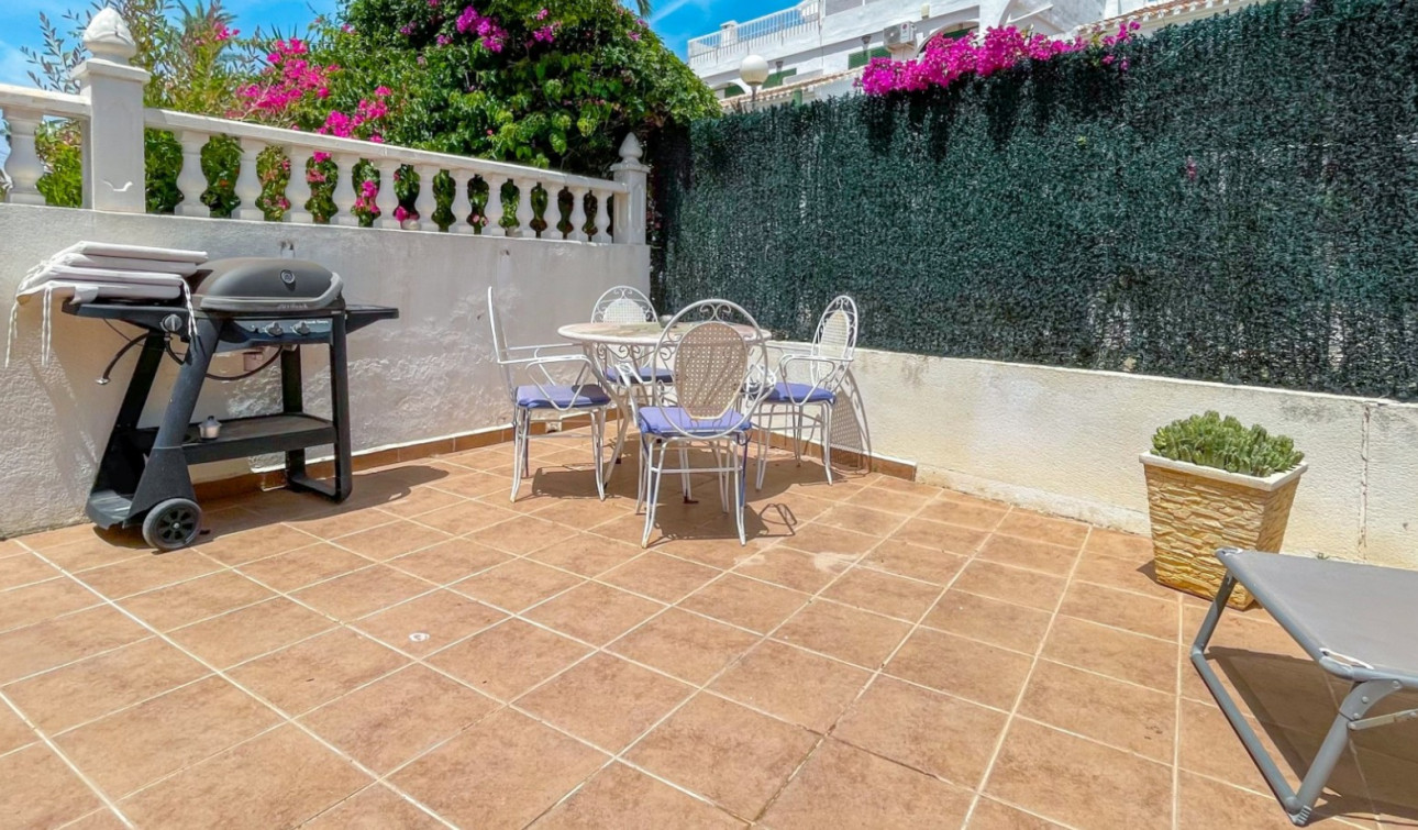 Resale - Town House - Orihuela Costa - La Rioja