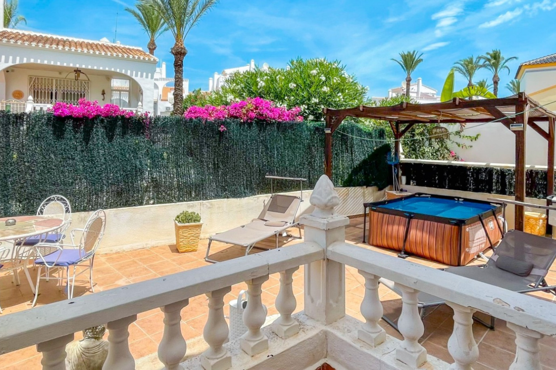 Resale - Town House - Orihuela Costa - La Rioja