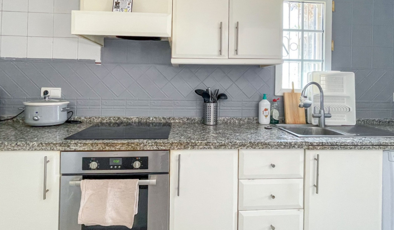 Resale - Town House - Orihuela Costa - La Rioja