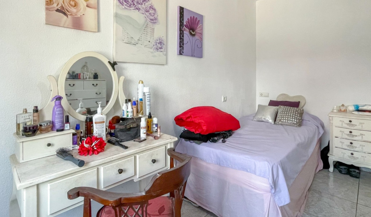 Resale - Town House - Orihuela Costa - La Rioja