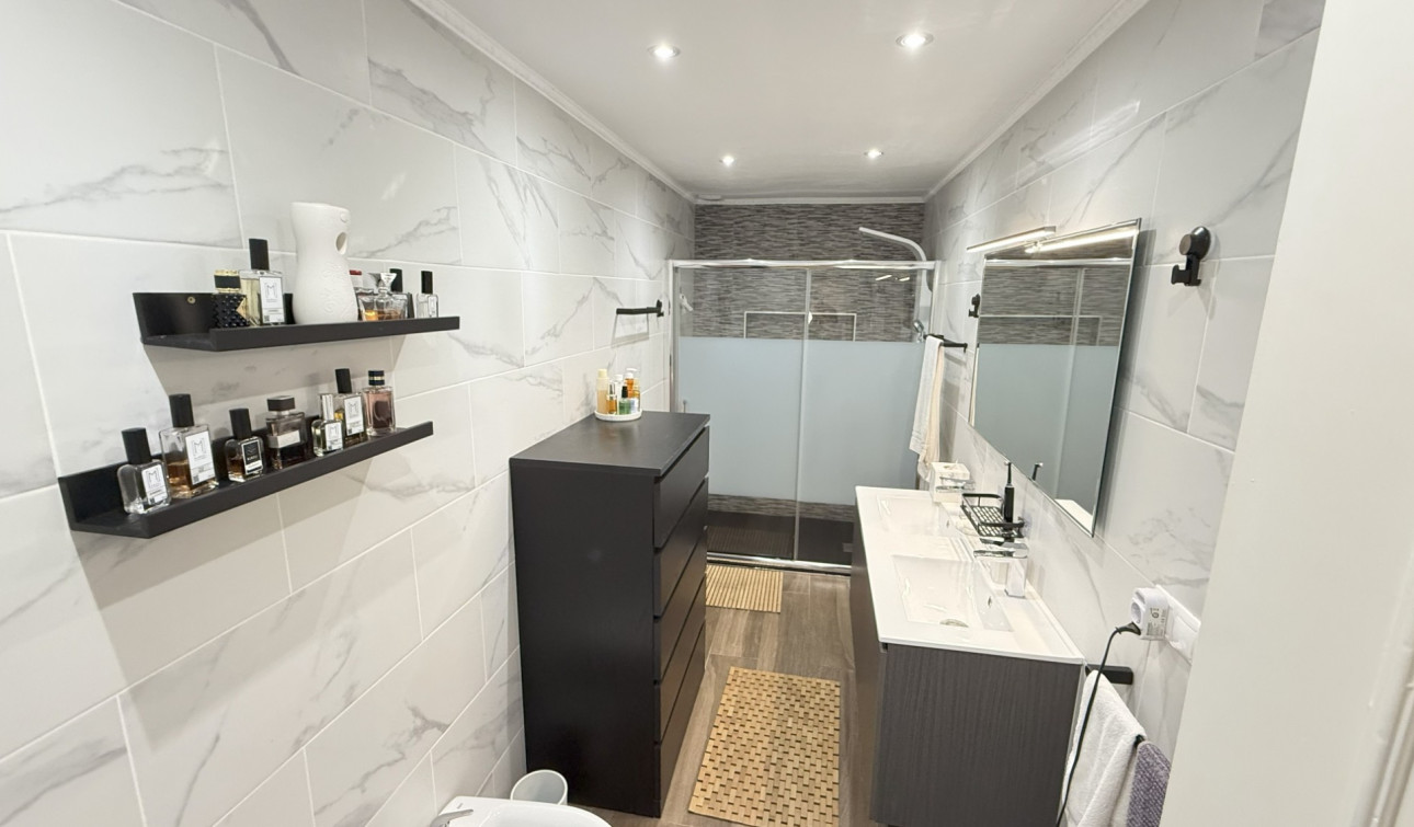 Resale - Town House - Orihuela Costa - La Zenia