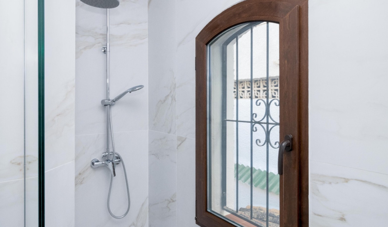 Resale - Town House - Orihuela Costa - La Zenia