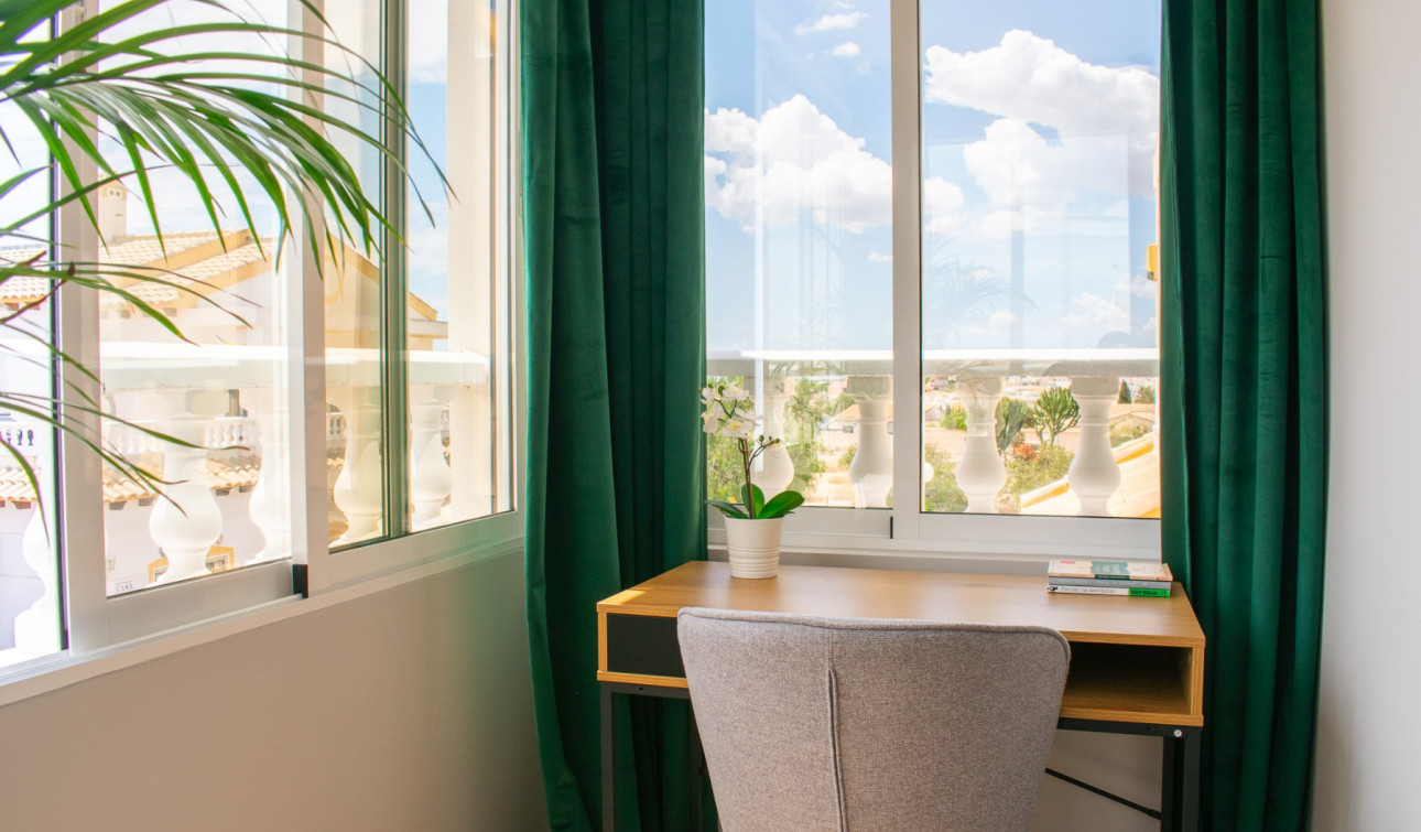 Resale - Town House - Orihuela Costa - Punta Prima