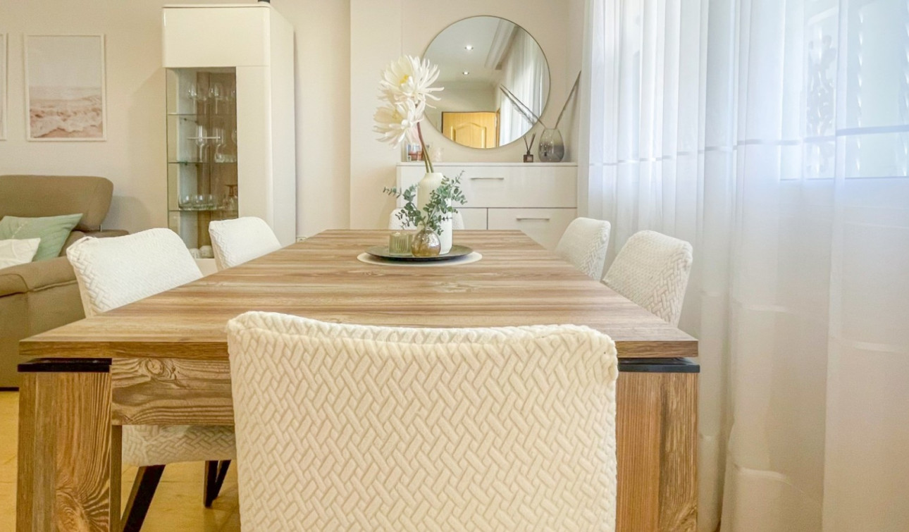 Resale - Town House - Orihuela Costa - Punta Prima