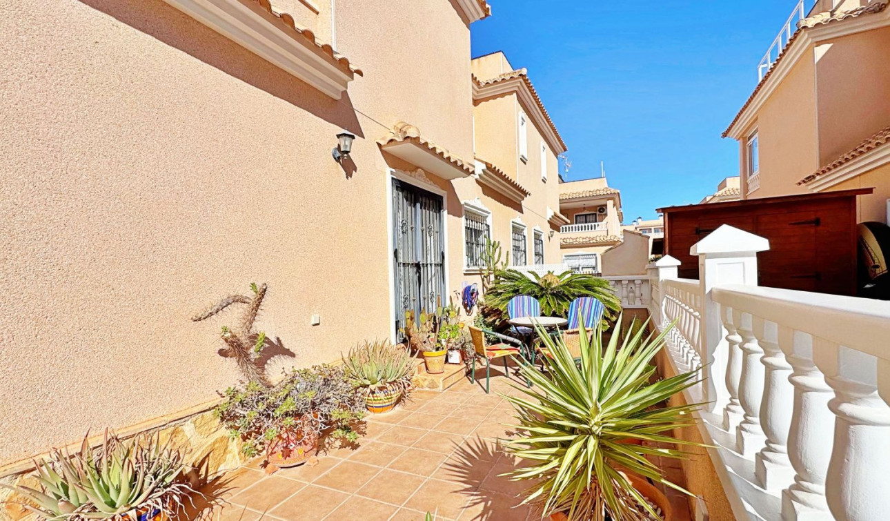 Resale - Town House - Orihuela Costa - Villamartín