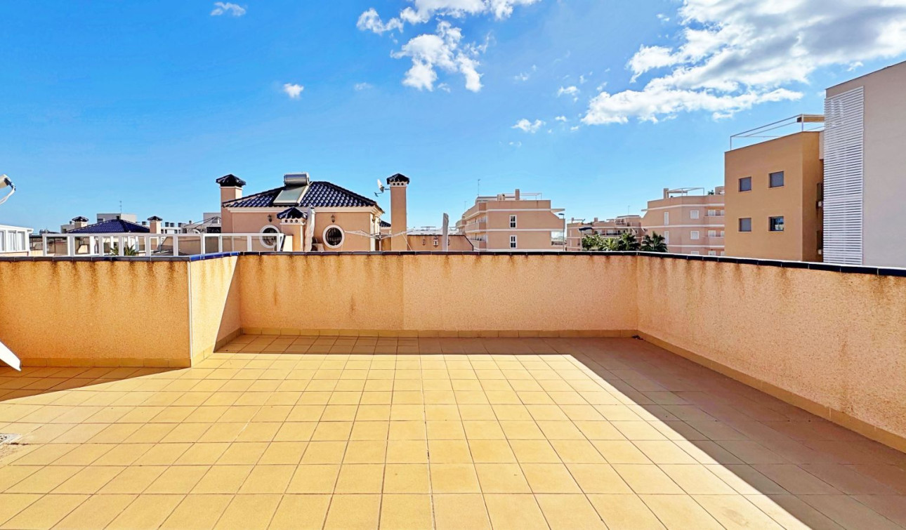 Resale - Town House - Orihuela Costa - Villamartín