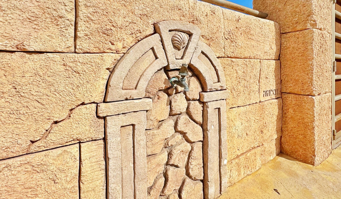 Resale - Town House - Orihuela Costa - Villamartín