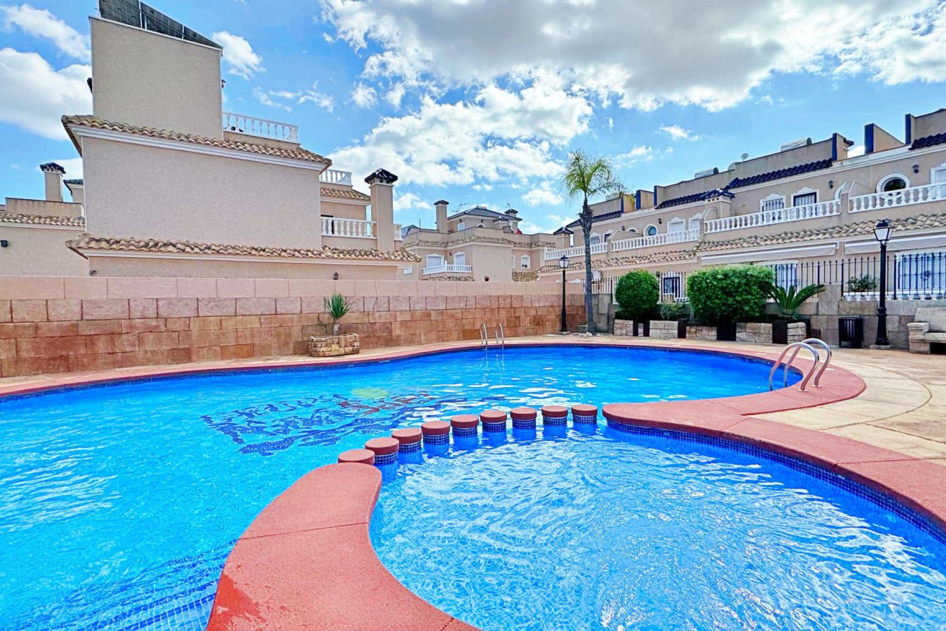 Resale - Town House - Orihuela Costa - Villamartín
