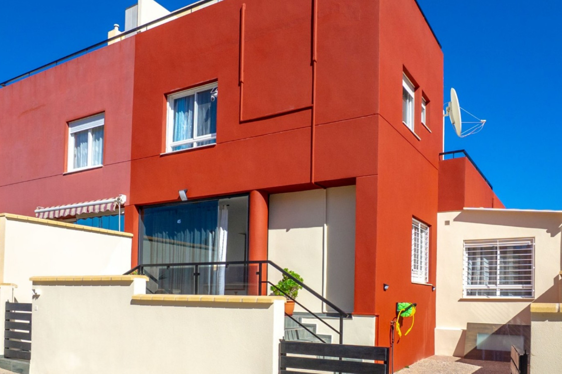 Resale - Town House - Orihuela Costa - Villamartín