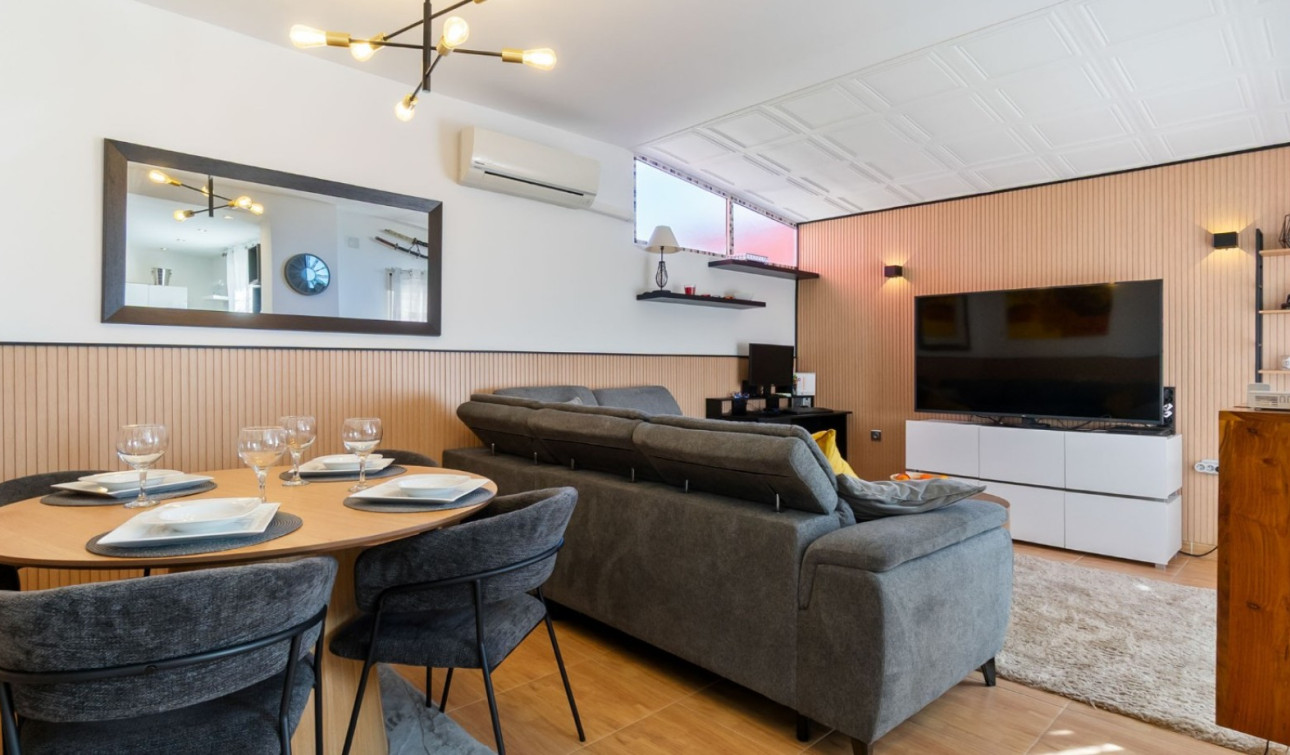 Resale - Town House - Orihuela Costa - Villamartín