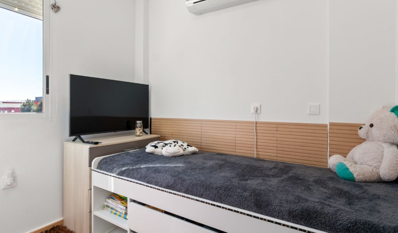 Resale - Town House - Orihuela Costa - Villamartín