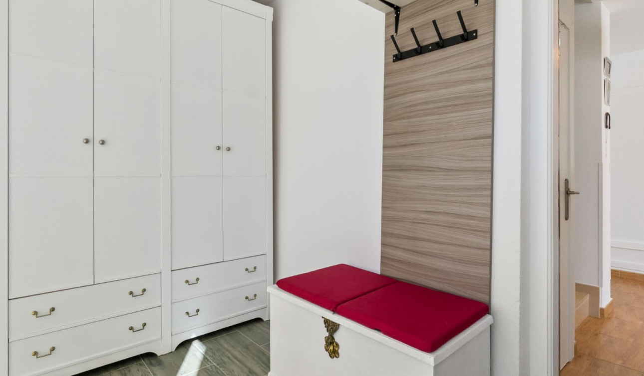 Resale - Town House - Orihuela Costa - Villamartín