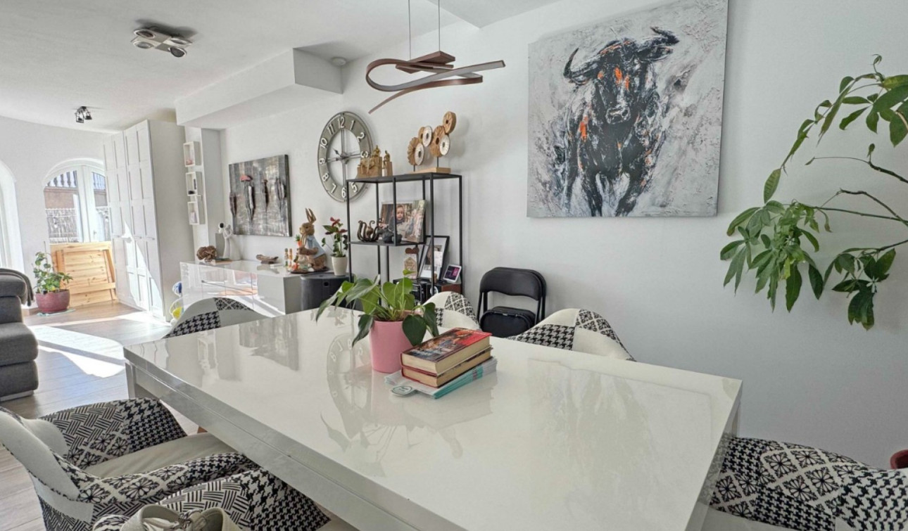 Resale - Town House - Orihuela Costa - Villamartín