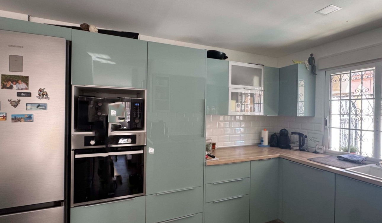 Resale - Town House - Orihuela Costa - Villamartín