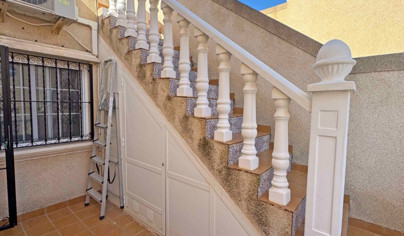 Resale - Town House - Orihuela Costa - Villamartín