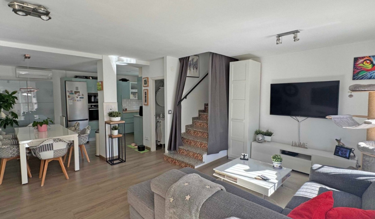 Resale - Town House - Orihuela Costa - Villamartín