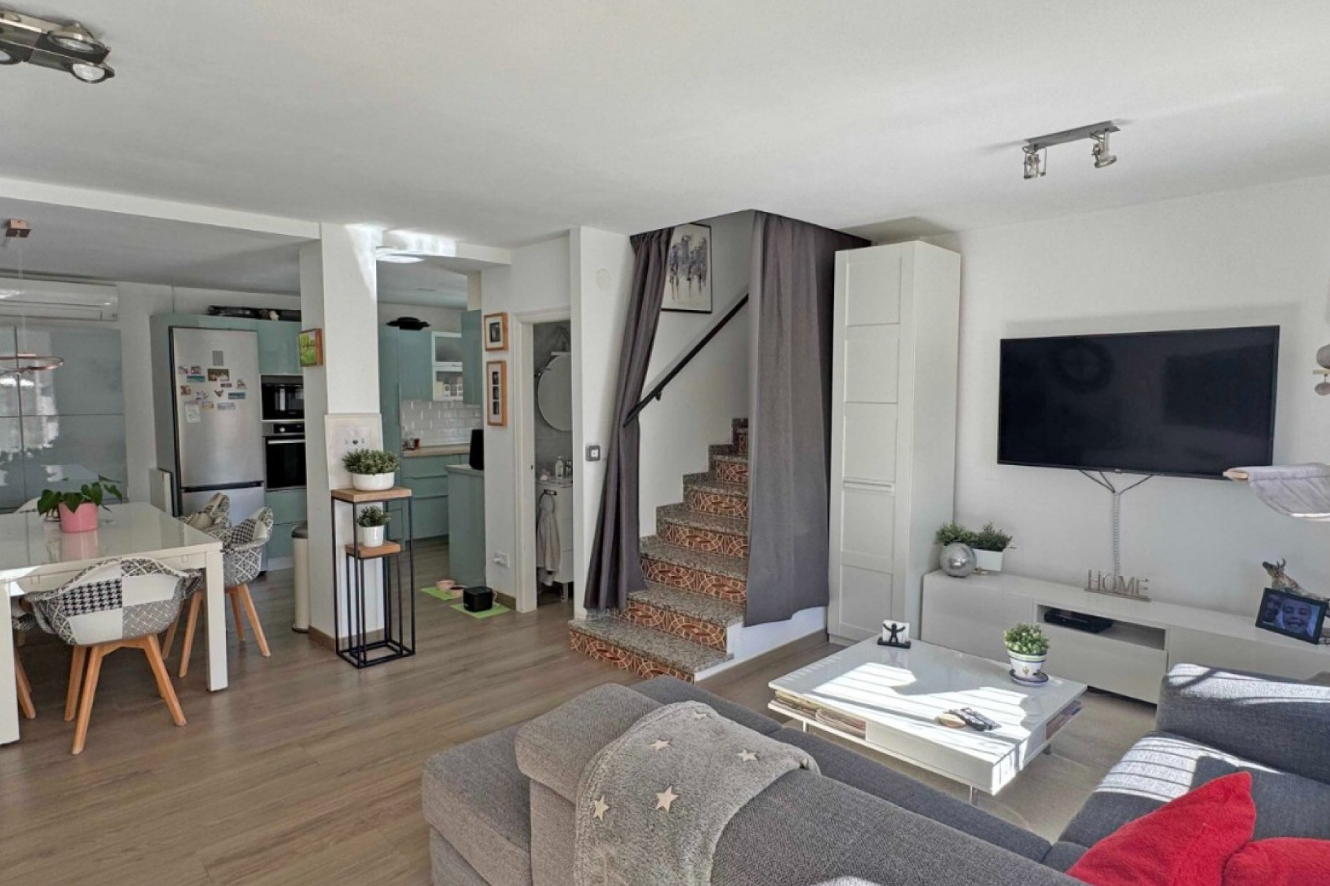 Resale - Town House - Orihuela Costa - Villamartín