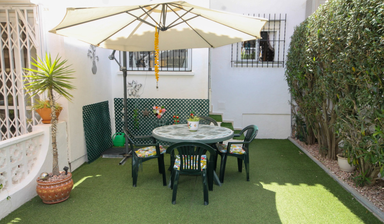 Resale - Town House - Orihuela Costa - Villamartín