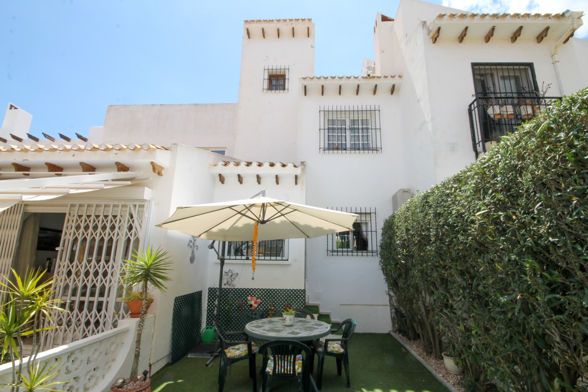 Resale - Town House - Orihuela Costa - Villamartín