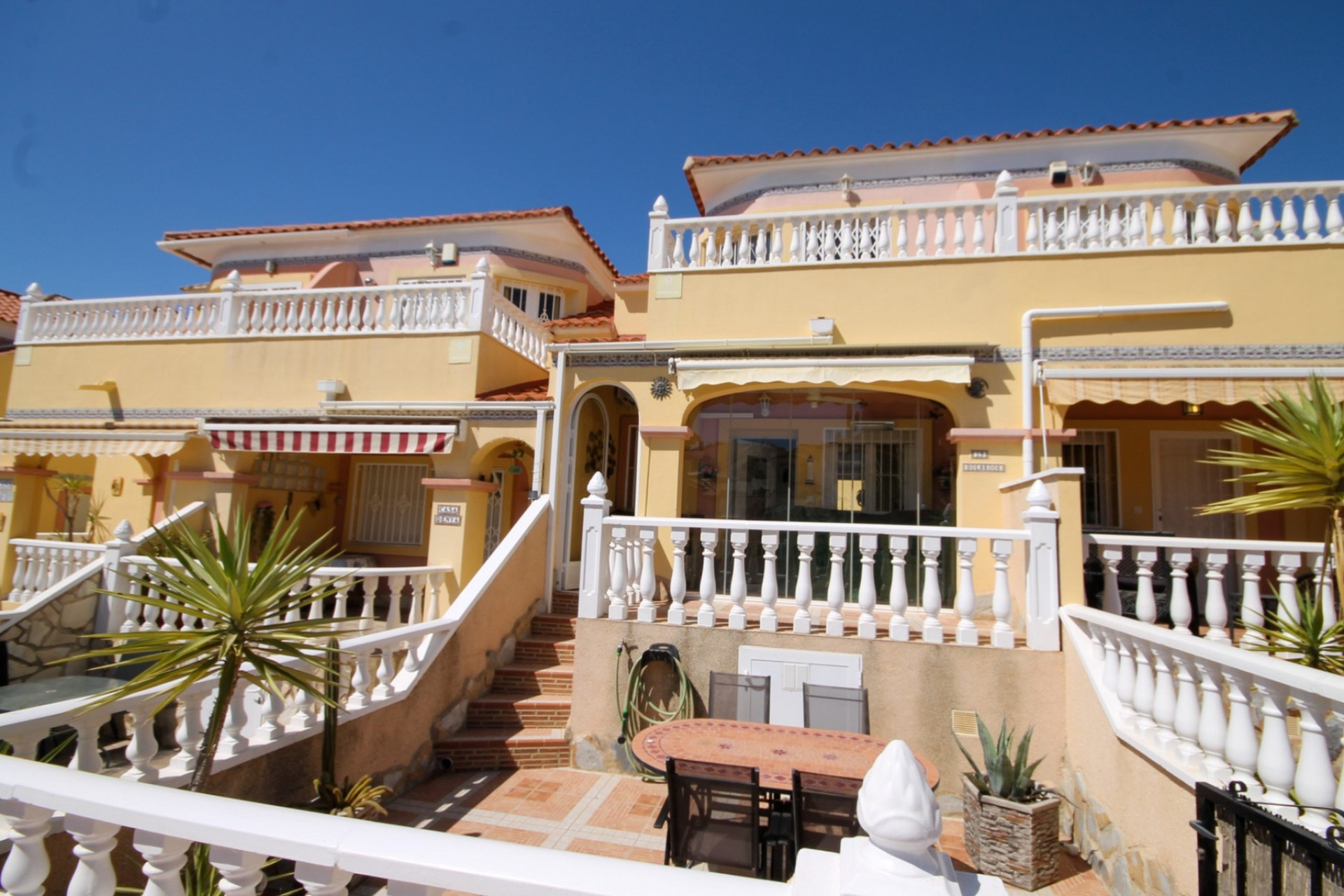 Resale - Town House - Orihuela Costa - Villamartín