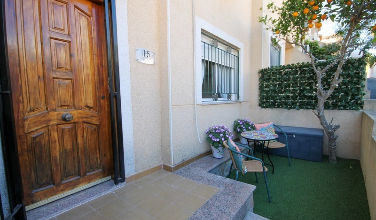 Resale - Town House - Orihuela Costa - Villamartín