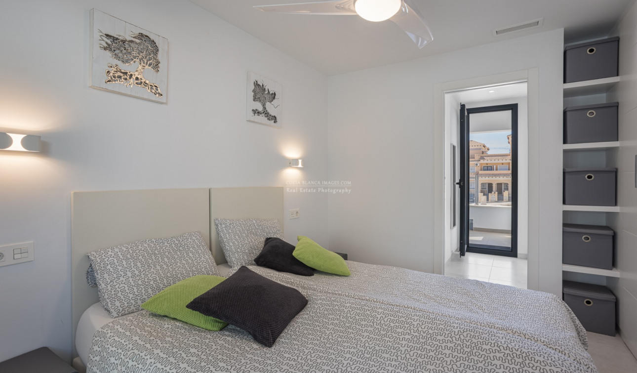 Resale - Town House - Orihuela Costa - Villamartín