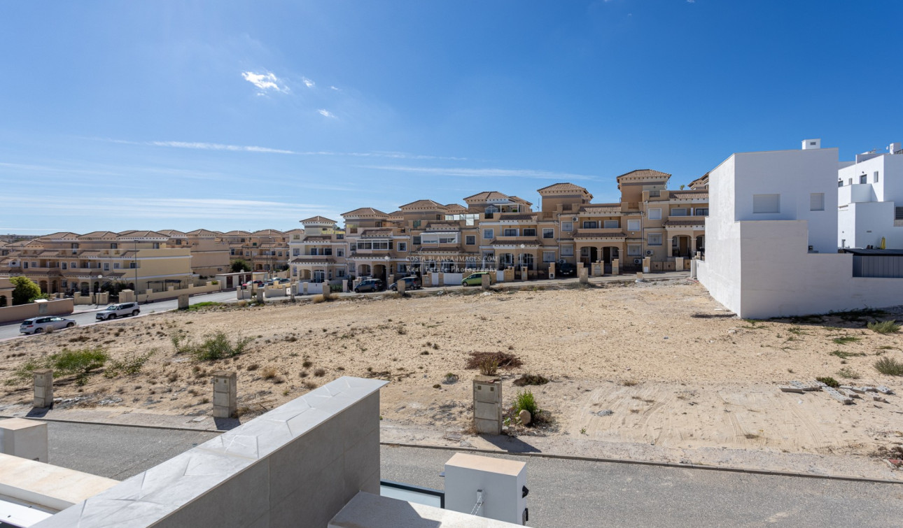 Resale - Town House - Orihuela Costa - Villamartín