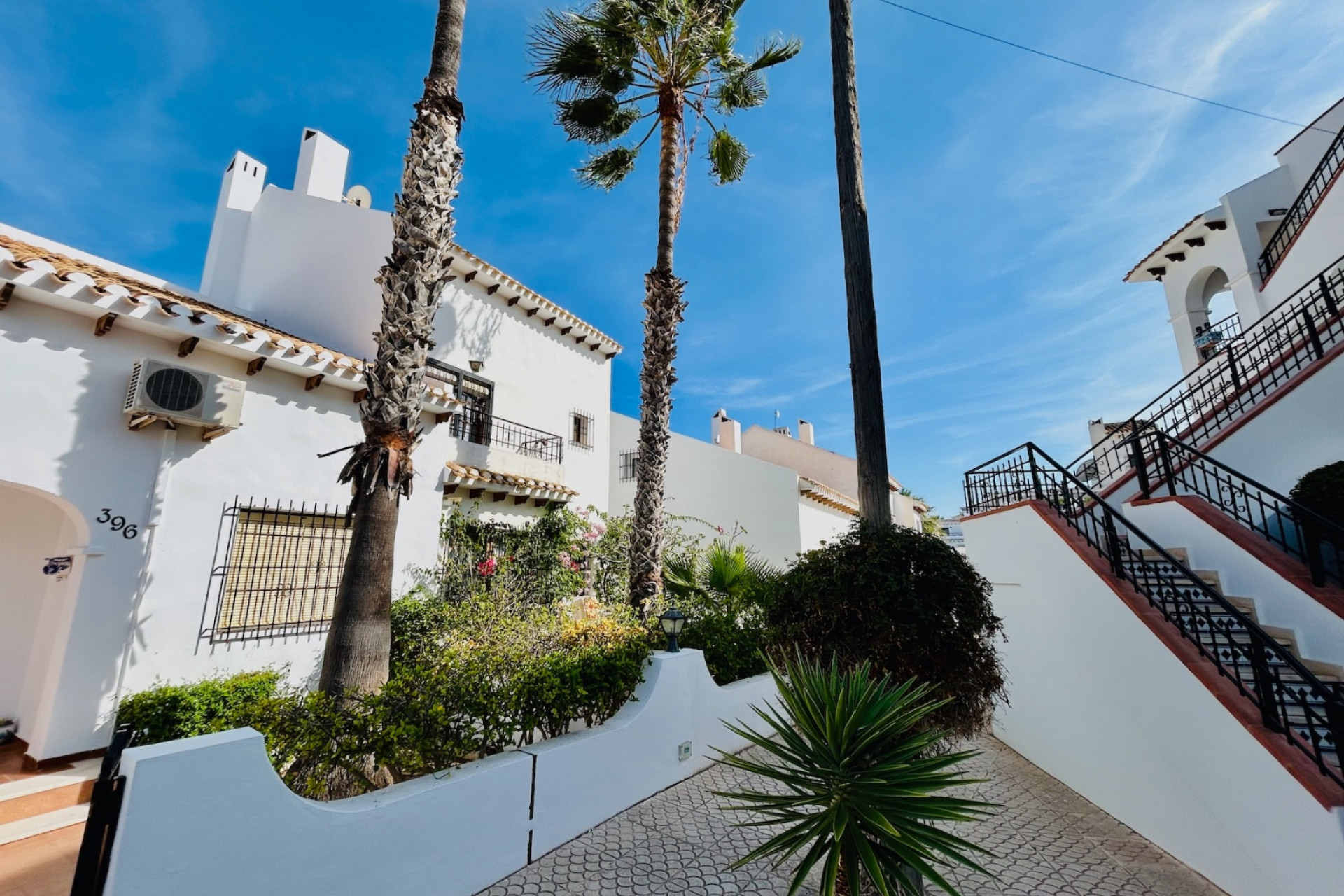 Resale - Town House - Orihuela Costa - Villamartín