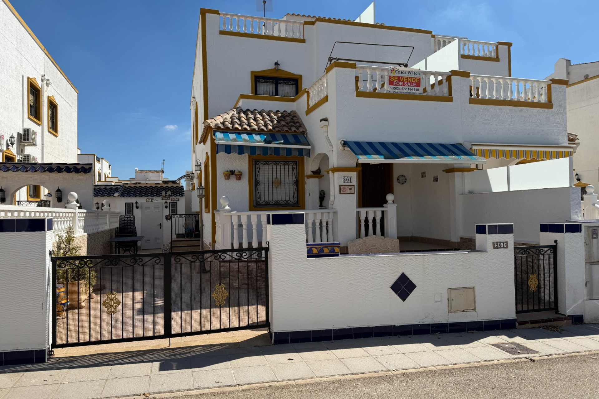 Resale - Town House - Orihuela - Entre Naranjos