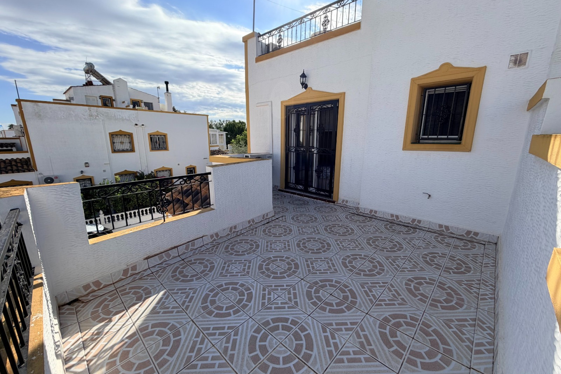 Resale - Town House - Orihuela - Entre Naranjos