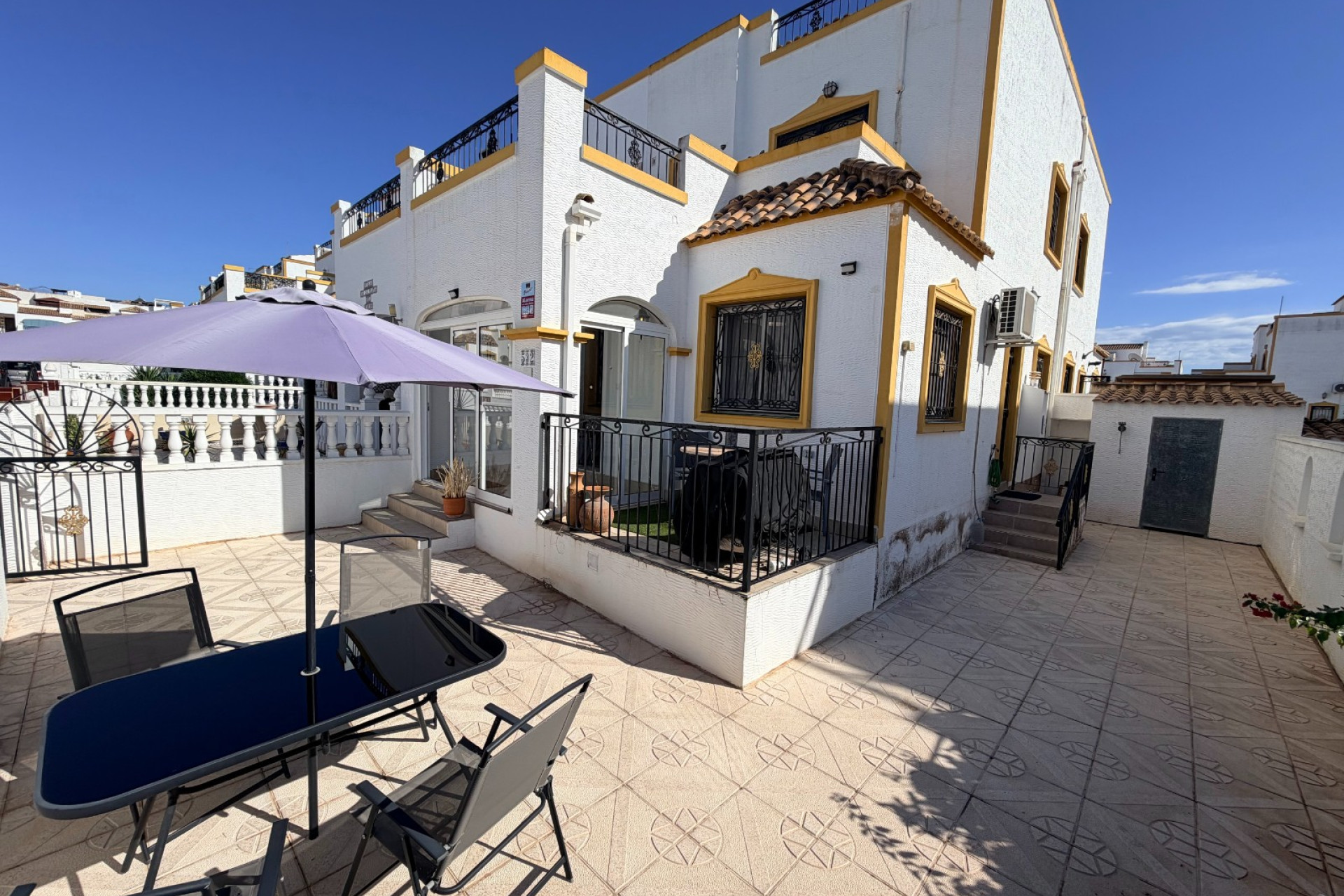 Resale - Town House - Orihuela - Entre Naranjos