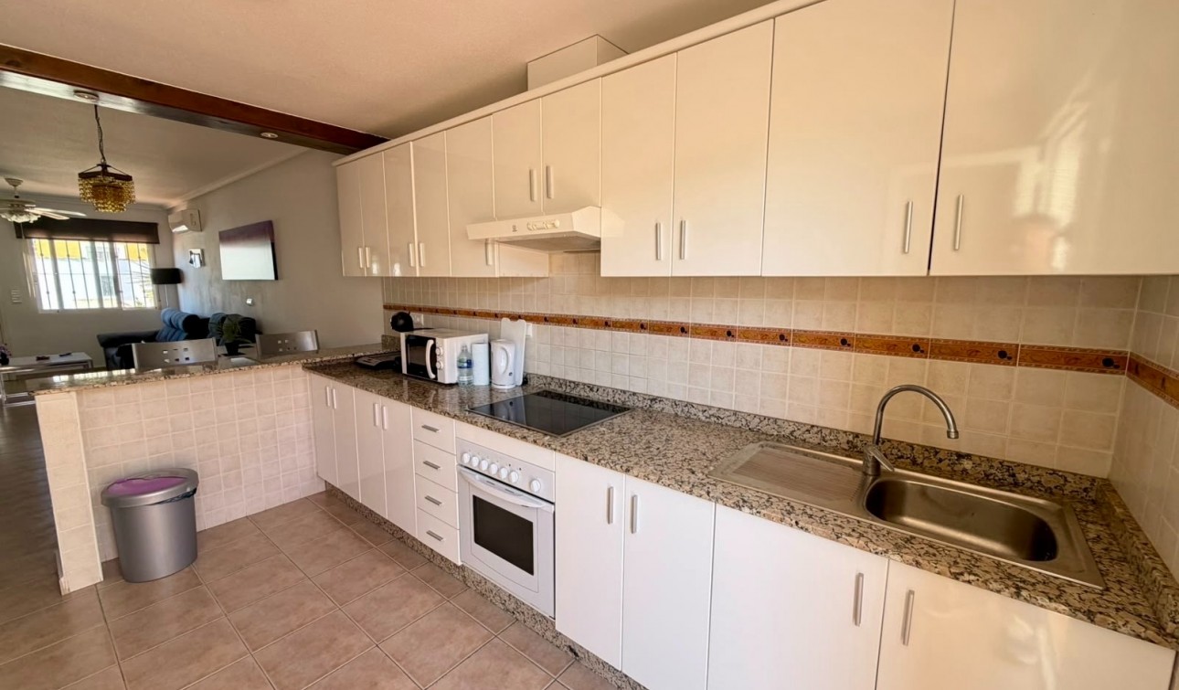 Resale - Town House - Orihuela - Entre Naranjos