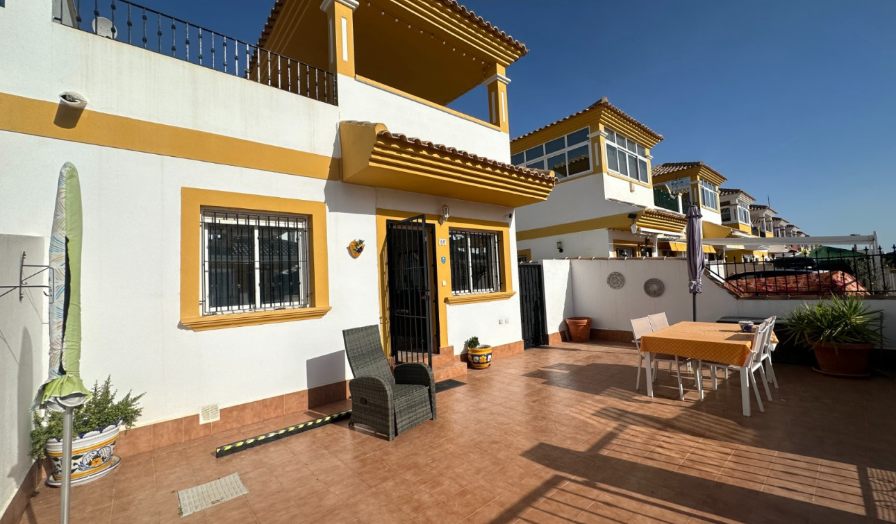 Resale - Town House - Orihuela - Entre Naranjos