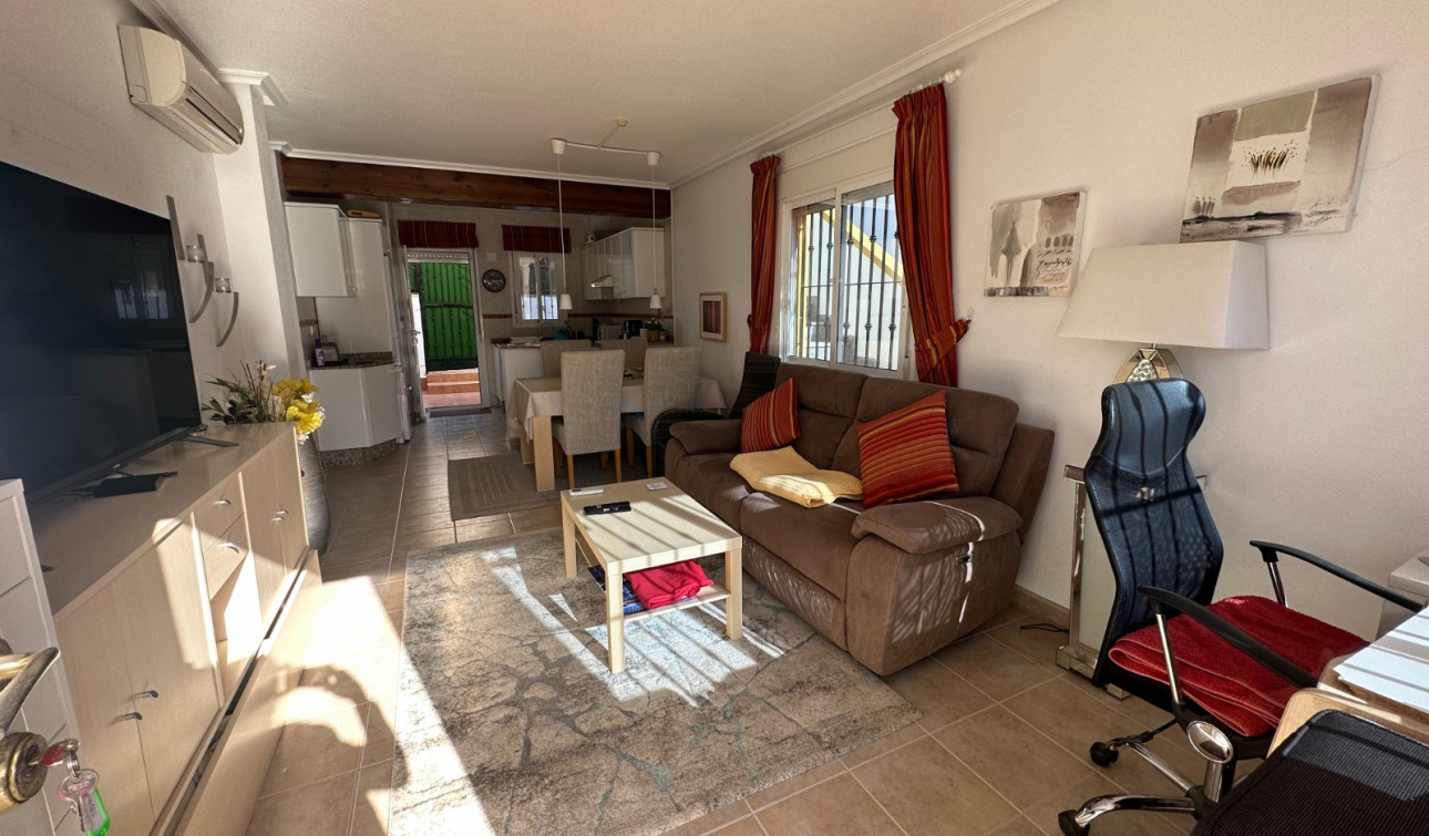 Resale - Town House - Orihuela - Entre Naranjos