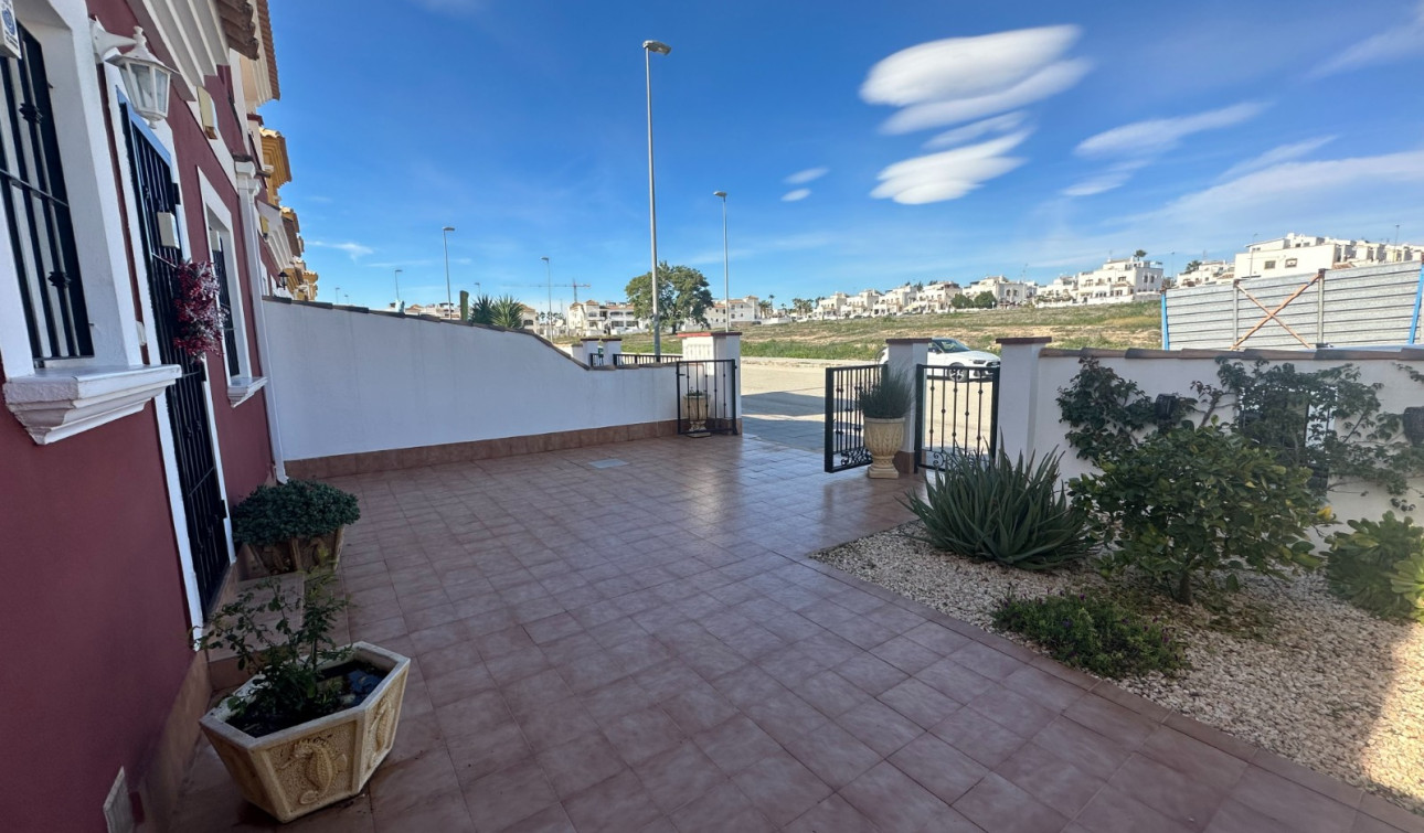 Resale - Town House - Orihuela - Entre Naranjos