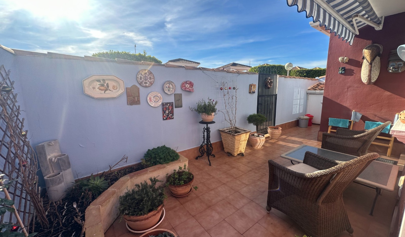 Resale - Town House - Orihuela - Entre Naranjos