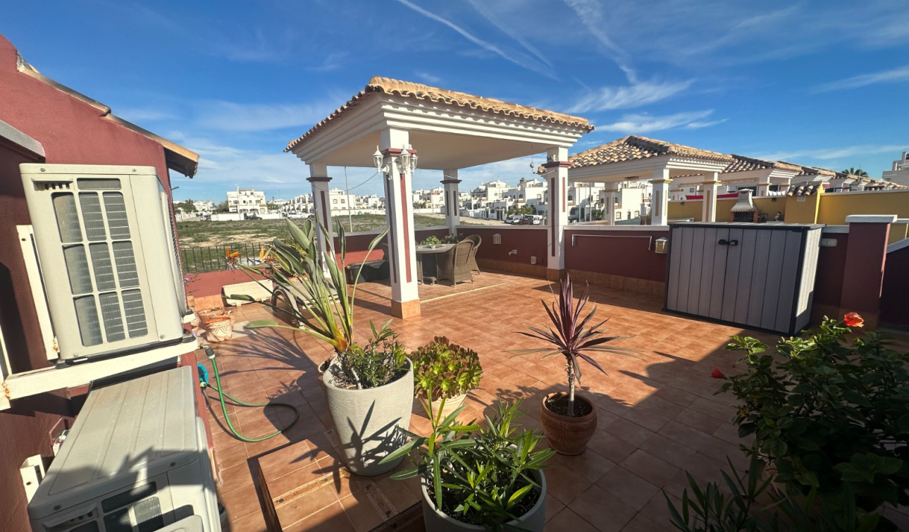 Resale - Town House - Orihuela - Entre Naranjos