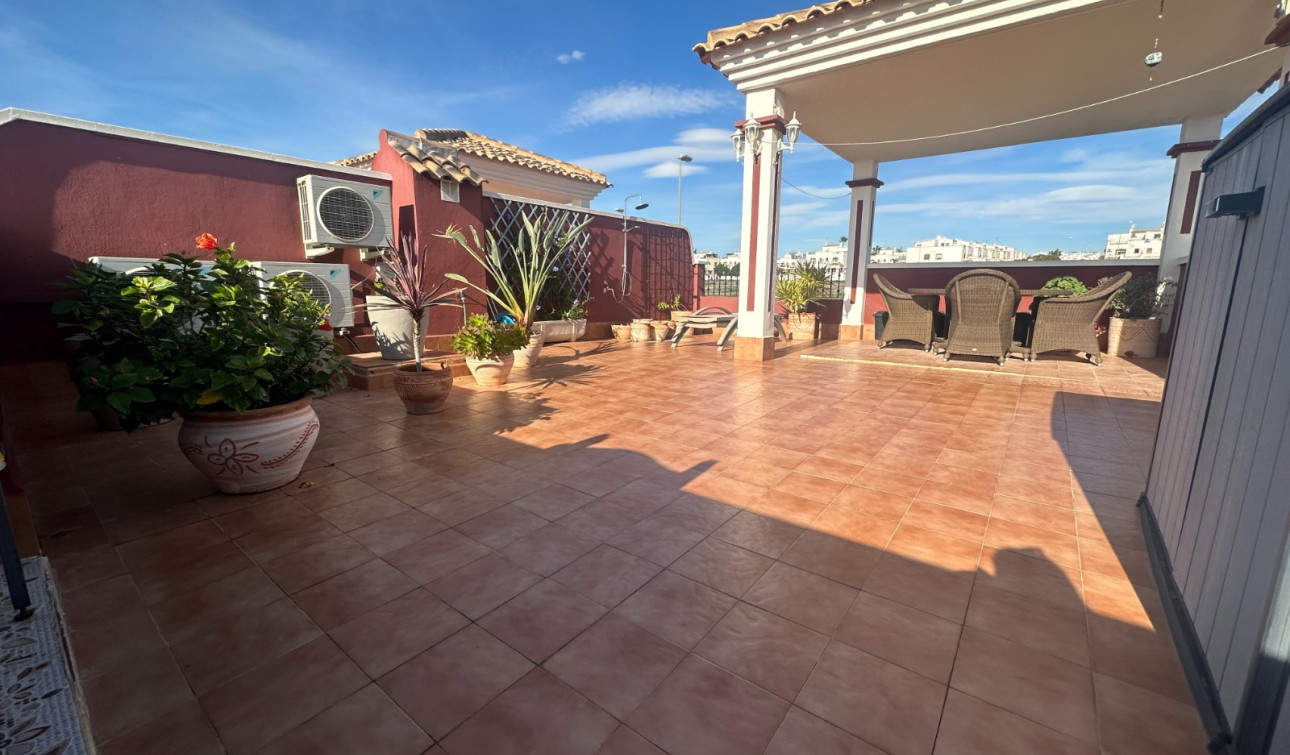 Resale - Town House - Orihuela - Entre Naranjos