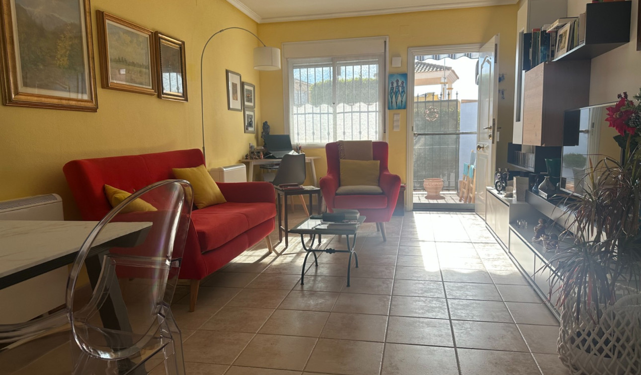 Resale - Town House - Orihuela - Entre Naranjos