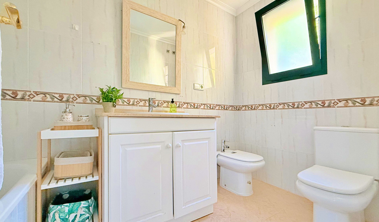 Resale - Town House - Orihuela - Orihuela Costa