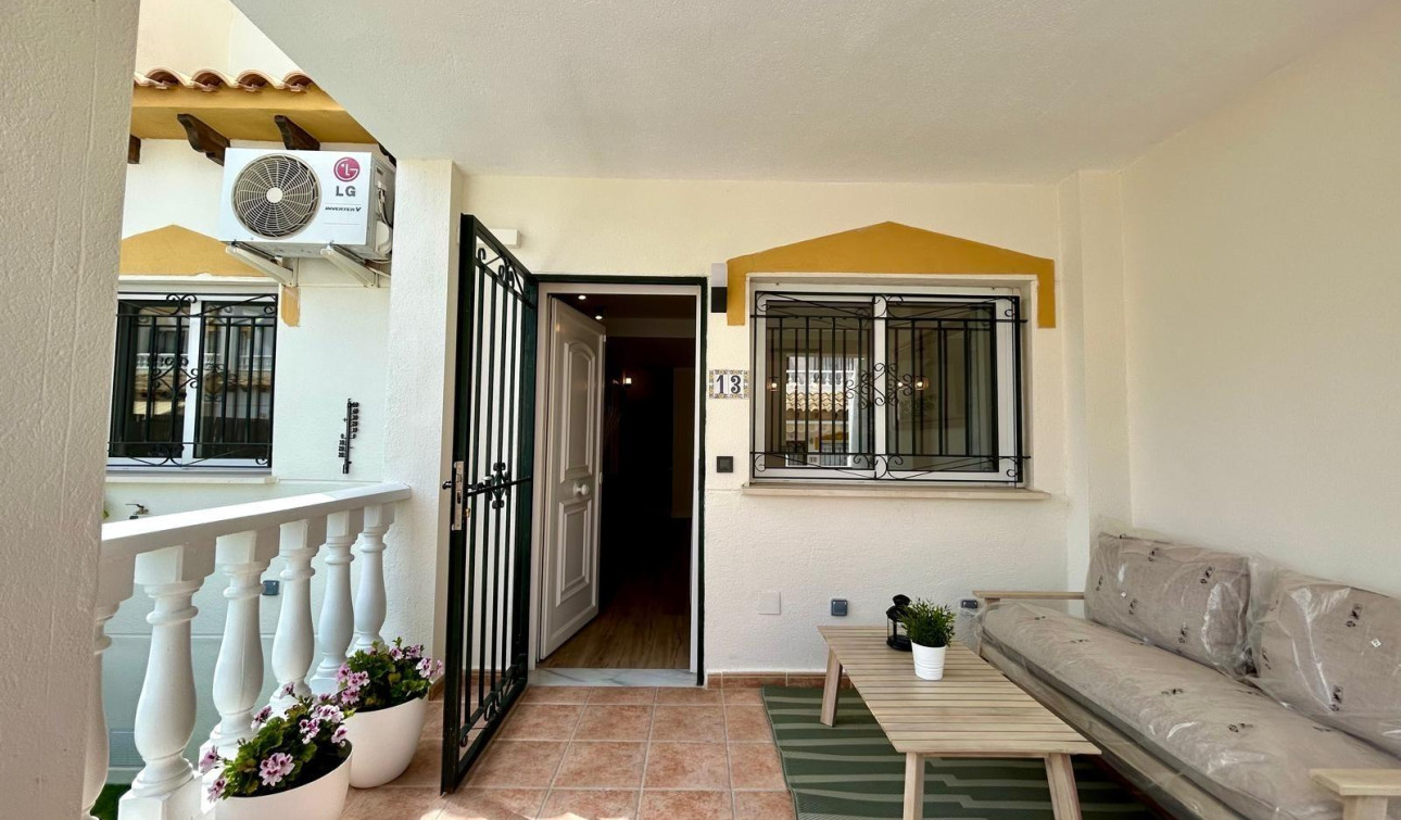Resale - Town House - Orihuela - Urbanización Perla del Mar