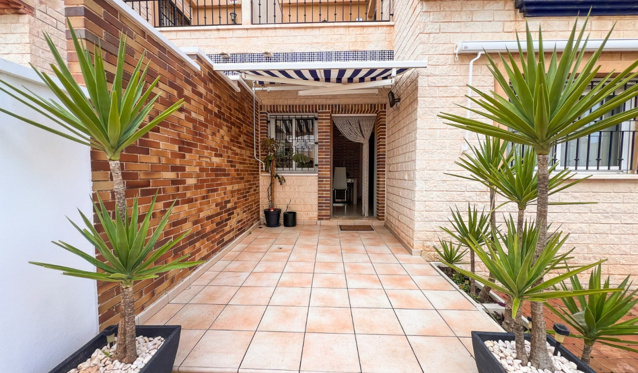 Resale - Town House - Pilar de la Horadada