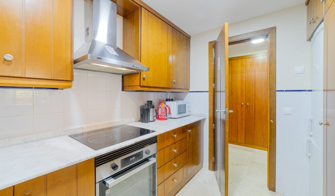 Resale - Town House - Punta Prima