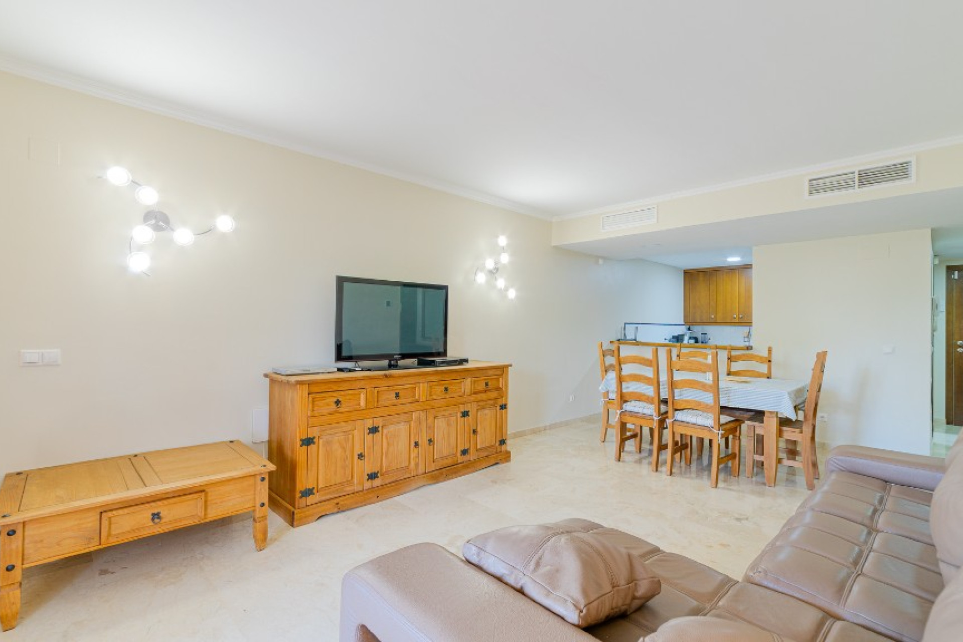 Resale - Town House - Punta Prima