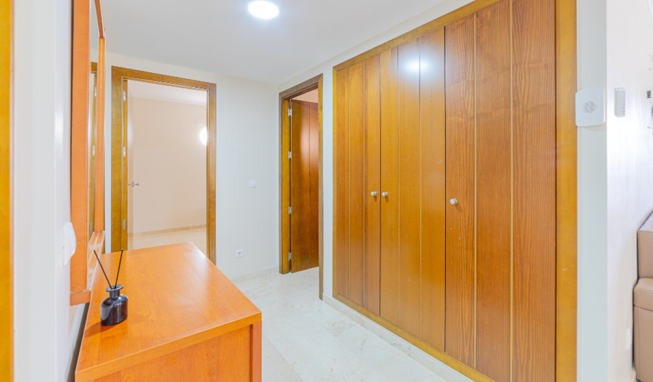 Resale - Town House - Punta Prima