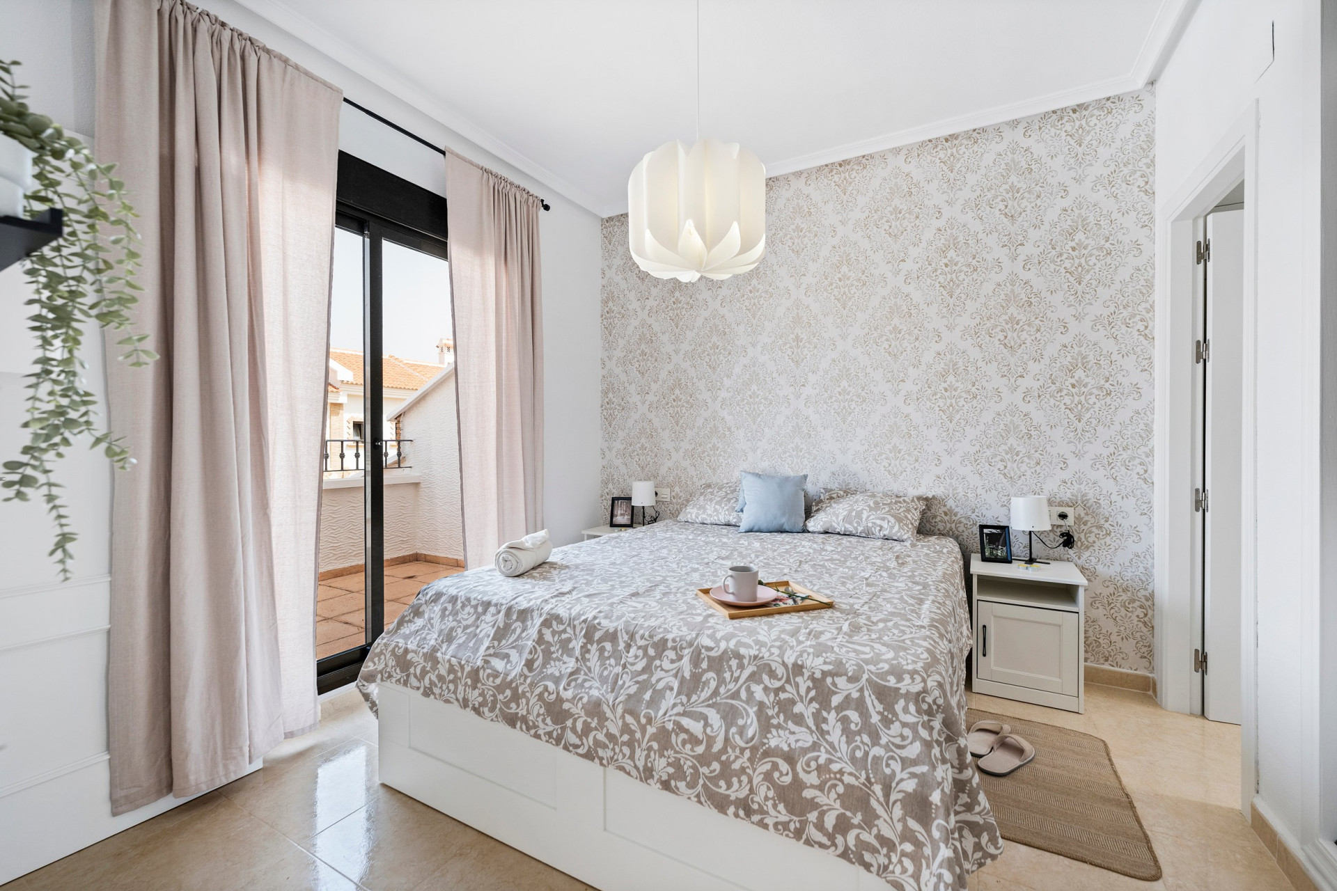 Resale - Town House - San Miguel de Salinas