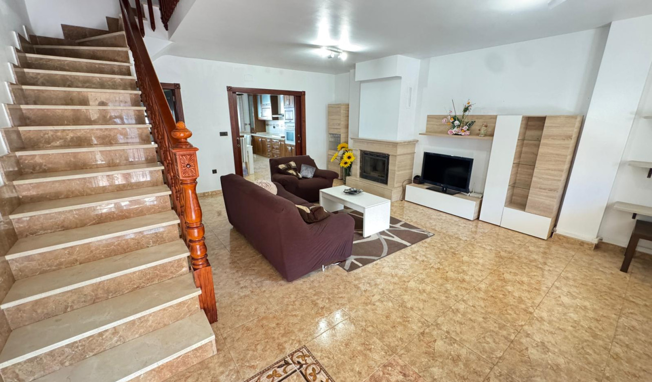 Resale - Town House - San Miguel de Salinas