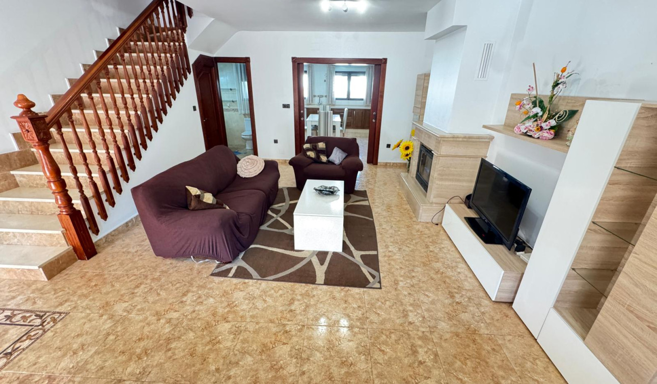 Resale - Town House - San Miguel de Salinas