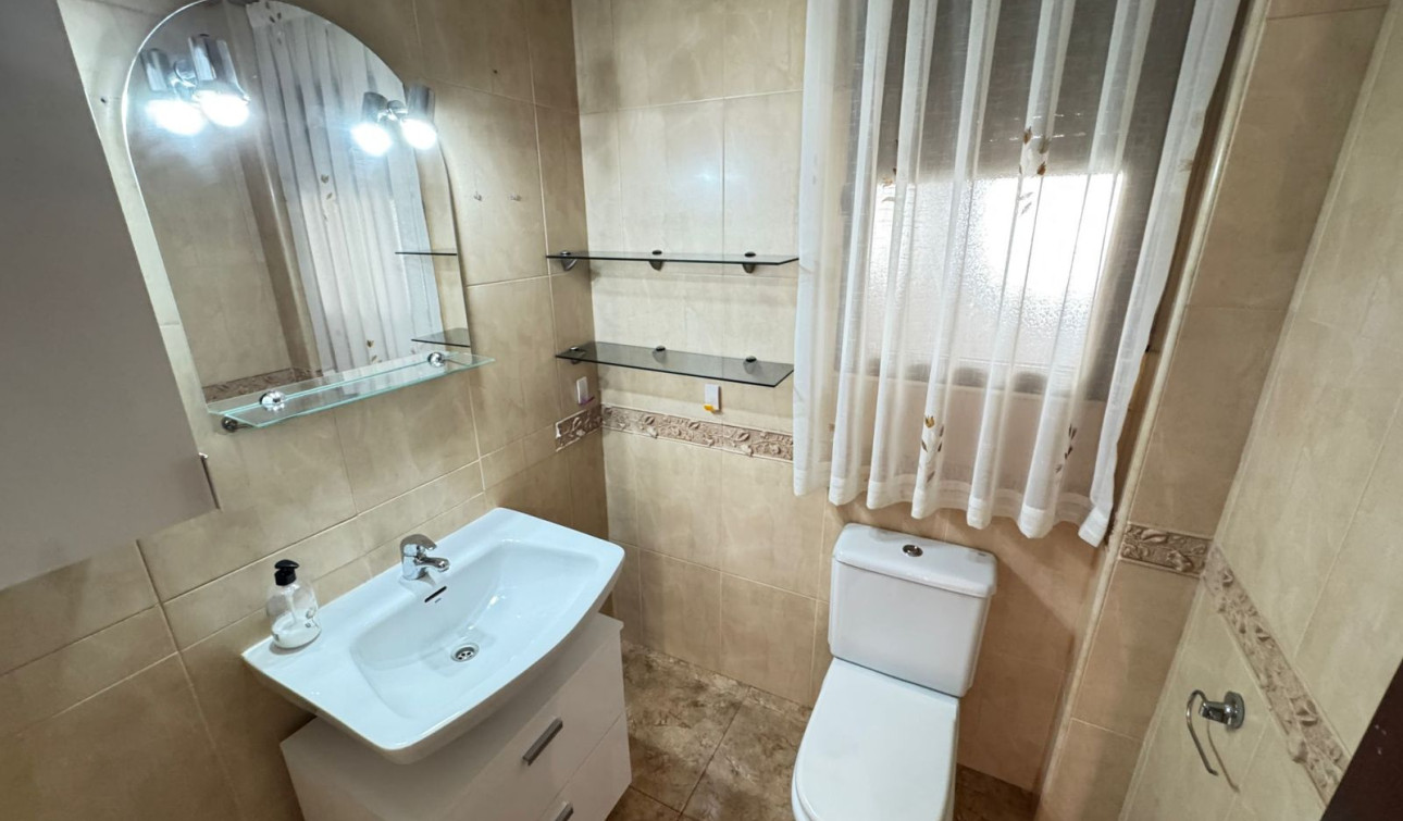 Resale - Town House - San Miguel de Salinas